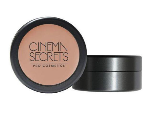 Cinema secret - Cache cerne - C&C Salon esthétique